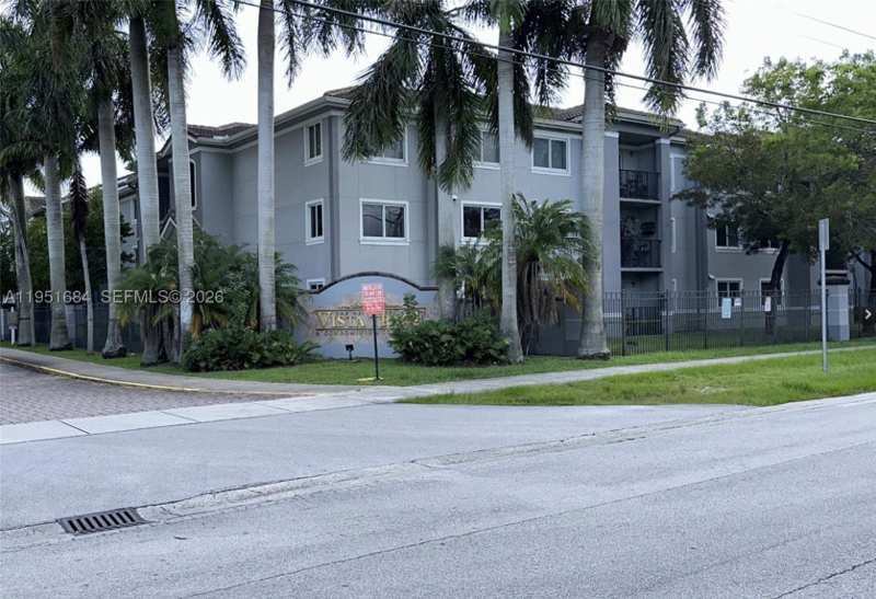 2 bedroom Condominium at 15400 SW 284th St 1301, Vista Trace 1 Condo, Homestead — photo 1