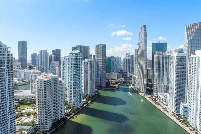 2 bedroom Condominium at 300 Biscayne Blvd Way 903, Aston Martin Residences, Miami — photo 1