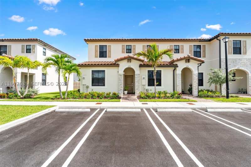 3 bedroom Villa at 11755 SW 246th Ter, Silver Palm Residential H, Homestead — photo 1