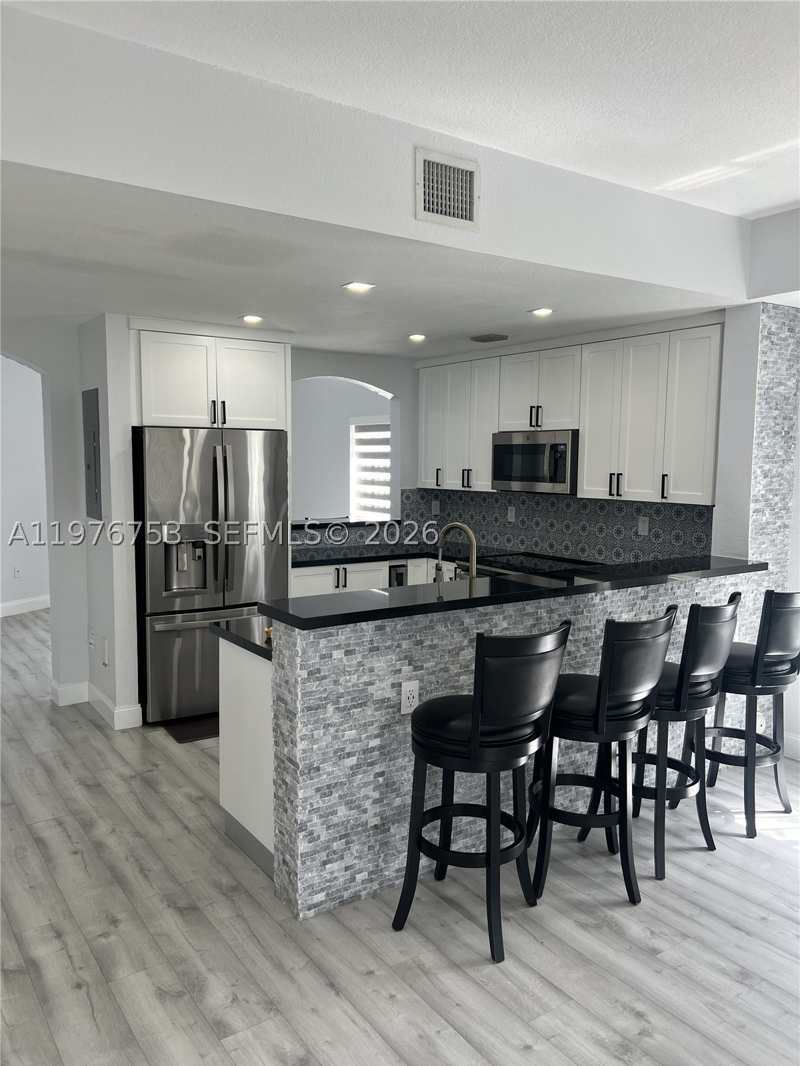 3 bedroom Townhouse at 9000 W Flagler St 1, Century Park Condo, Miami — photo 1