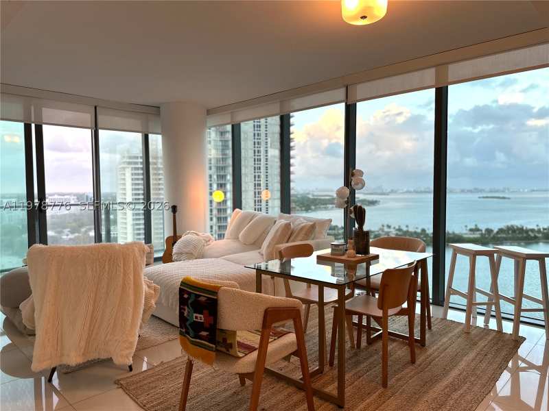 1 bedroom Condominium at 650 NE 32nd St 2108, Paraiso Bay Condo, Miami — photo 1