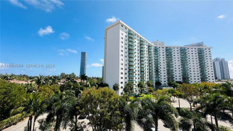 1 bedroom Condominium at 19390 Collins Ave 424, Oceanview Building A Cond, Sunny Isles Beach — photo 1