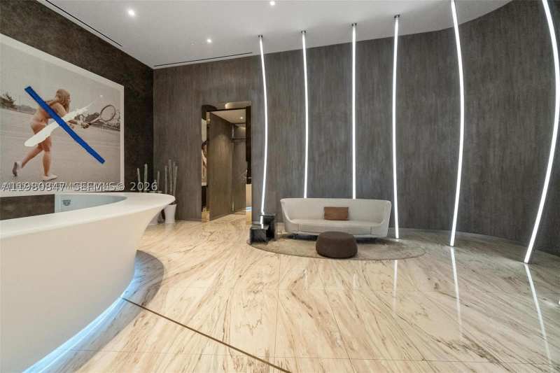 1 bedroom Condominium at 1000 Brickell Plz 3310, Brickell Flatiron Condo, Miami — photo 1