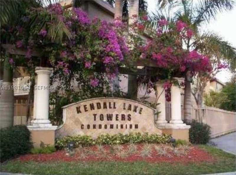 3 bedroom Condominium at 15231 SW 80th St 615, Kendall Lake Towers Condo, Miami — photo 1