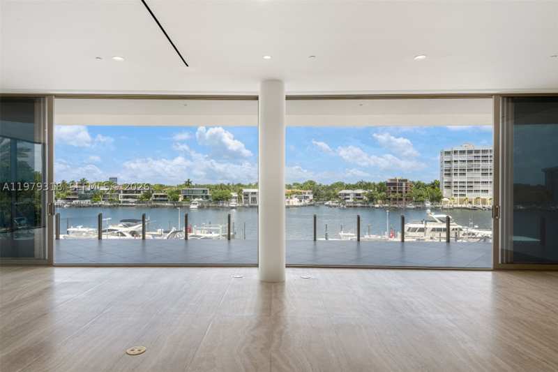 4 bedroom Condominium at 5 Grove Isle Dr S304, Vita At Grove Isle, Coconut Grove — photo 1