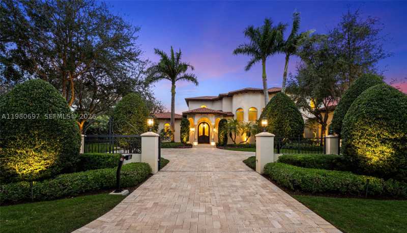 6 bedroom SingleFamilyResidence at 6255 SW 133rd St, Bay Ridge Ests, Pinecrest — photo 1