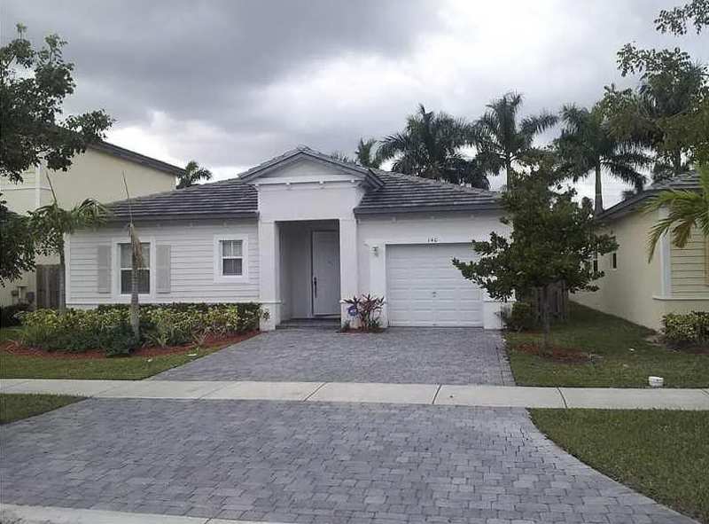 3 bedroom SingleFamilyResidence at 140 NE 28th Terrace, Aruba At Oasis, Homestead — photo 1