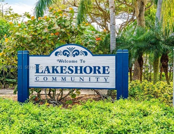 3 bedroom Condominium at 889 Hamilton Dr 889L, Lakeshore Condo 6, Homestead — photo 1