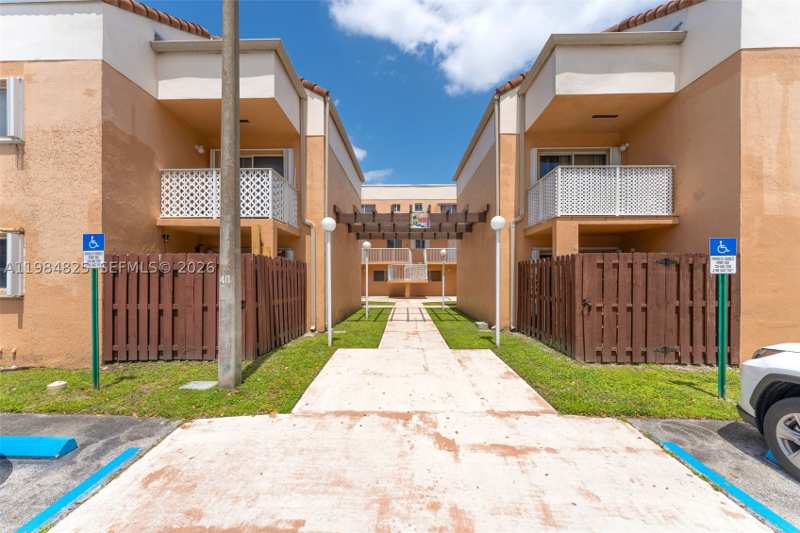 2 bedroom Condominium at 14907 SW 80th St 115, The Seasons Villas & Thms, Miami — photo 1