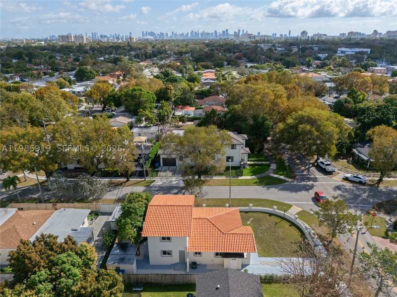 4 bedroom SingleFamilyResidence at 5251 SW 6th St, Hazelton Park, Miami — photo 1