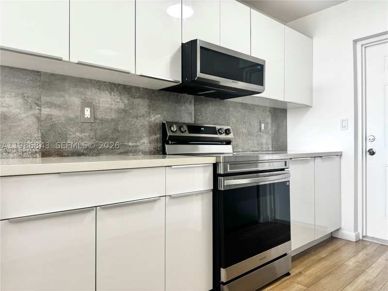 1 bedroom Condominium at 16850 S Glades Dr 8C, Andor Plaza Condo, North Miami Beach — photo 1