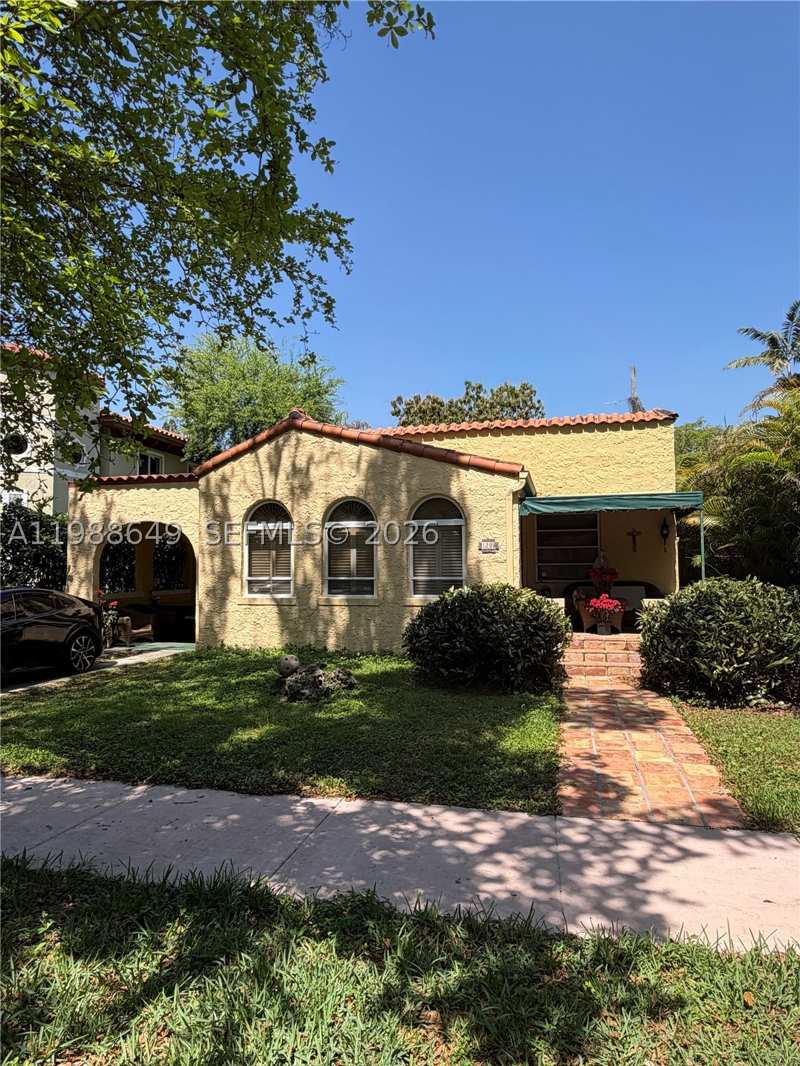 2 bedroom SingleFamilyResidence at 1209 Mariana Ave, Coral Gables Granada Sec, Coral Gables — photo 1