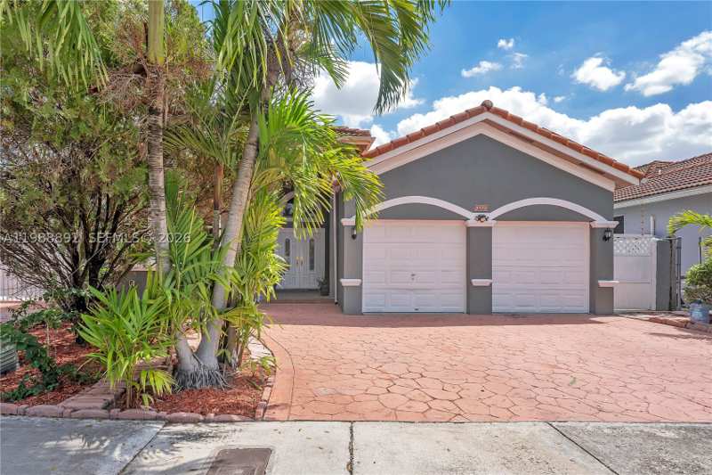 4 bedroom SingleFamilyResidence at 1173 NW 135th Ct, Riviera Trace 1st Addn, Miami — photo 1
