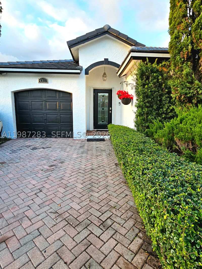3 bedroom SingleFamilyResidence at 8003 SW 158th Pl, Parcel G At Lago Mar, Miami — photo 1