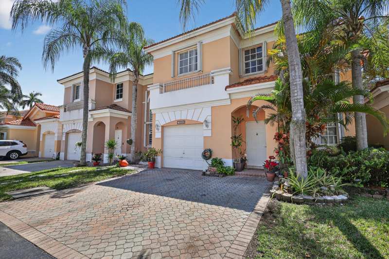 3 bedroom Townhouse at 16266 SW 103rd Terrace, Forest Lakes Country Garde, Miami — photo 1