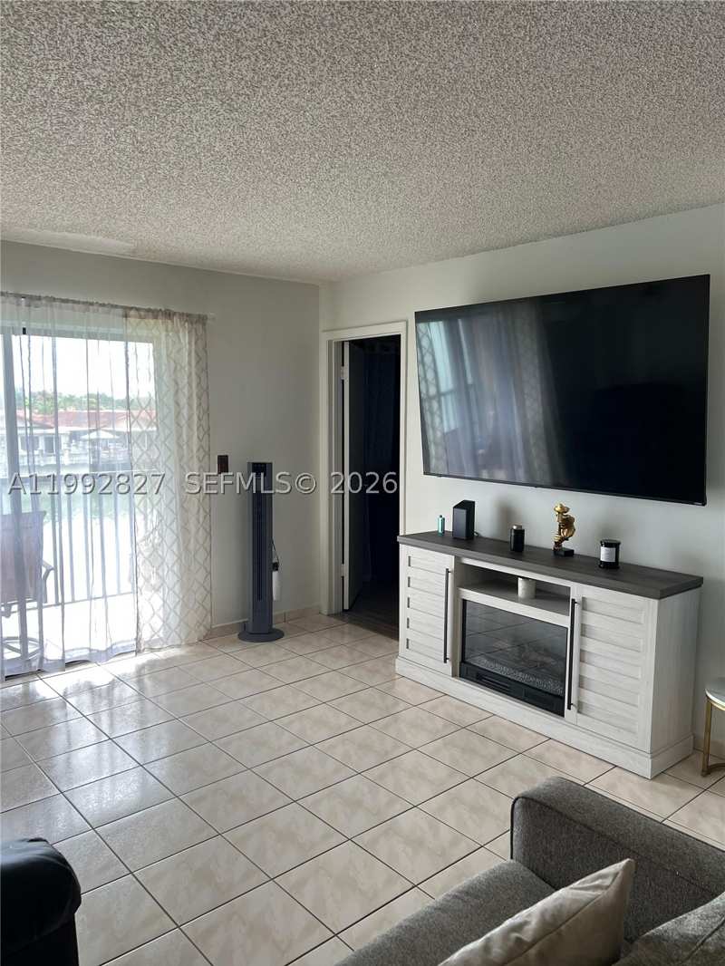 2 bedroom Condominium at 6465 W 27th Ave 43-202, Lago Grande Condo Three C, Hialeah — photo 1