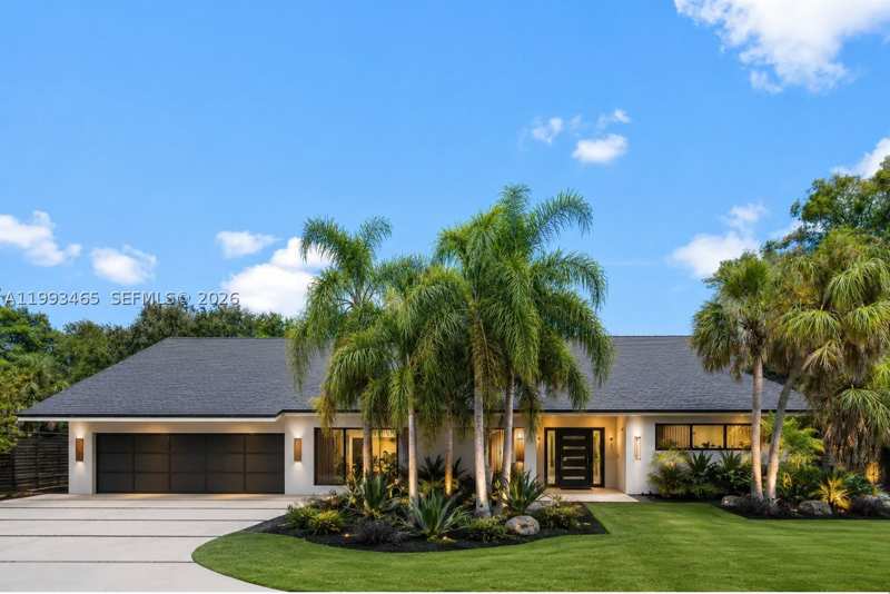 6 bedroom SingleFamilyResidence at 7997 SW 76th Avenue, Glenvar Heights, Miami — photo 1