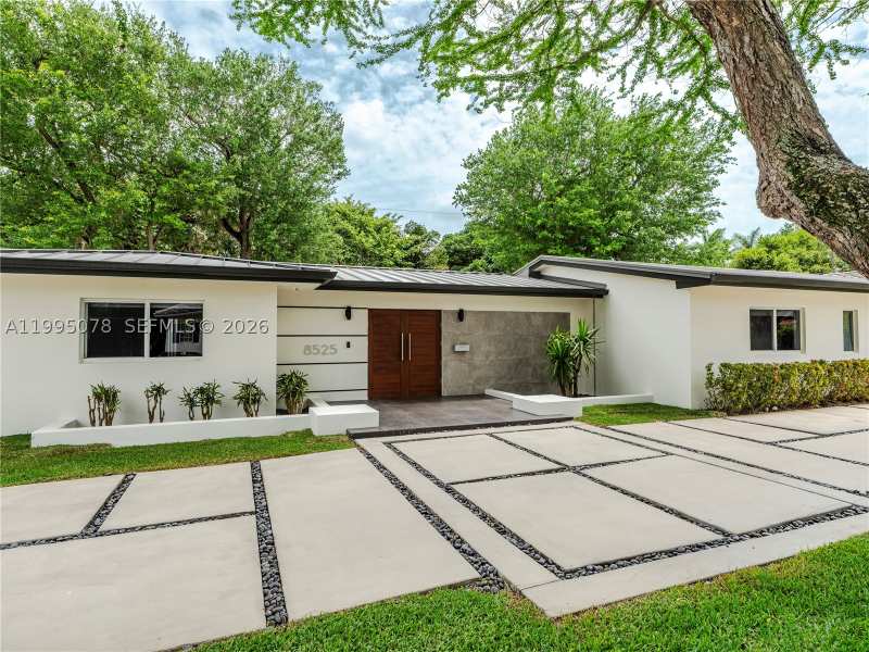 4 bedroom SingleFamilyResidence at 8525 SW 54th Ct, Snapper Creek Village Amd, Miami — photo 1