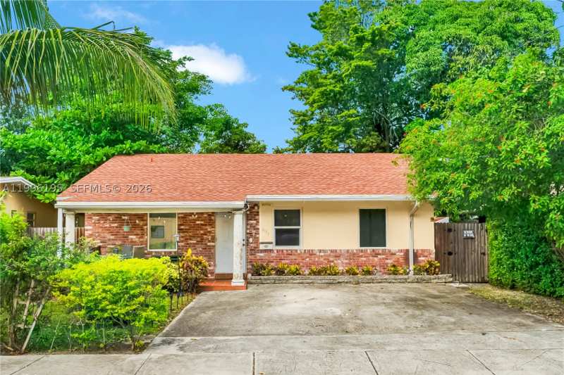 3 bedroom SingleFamilyResidence at 6133 SW 62nd Ter, Pines, South Miami — photo 1