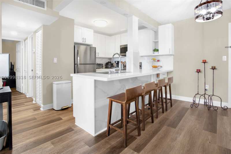 2 bedroom Condominium at 9682 Fontainebleau Blvd 503, Golfview Club Fontaineble, Miami — photo 1