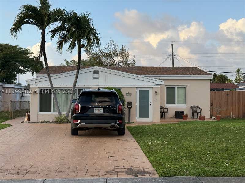 3 bedroom SingleFamilyResidence at 1771 NE 180th St, Fulford By The Sea Sec L, North Miami Beach — photo 1