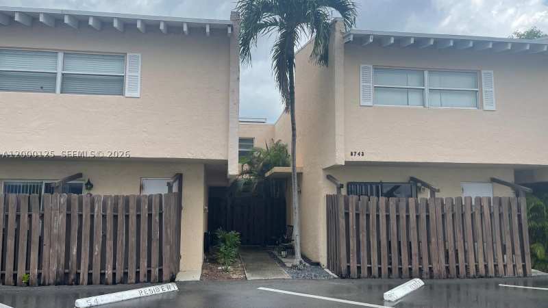 2 bedroom Condominium at 8741 NE 4th Ave Rd 8741, Shores Villas Condo Bldg, Miami Shores — photo 1