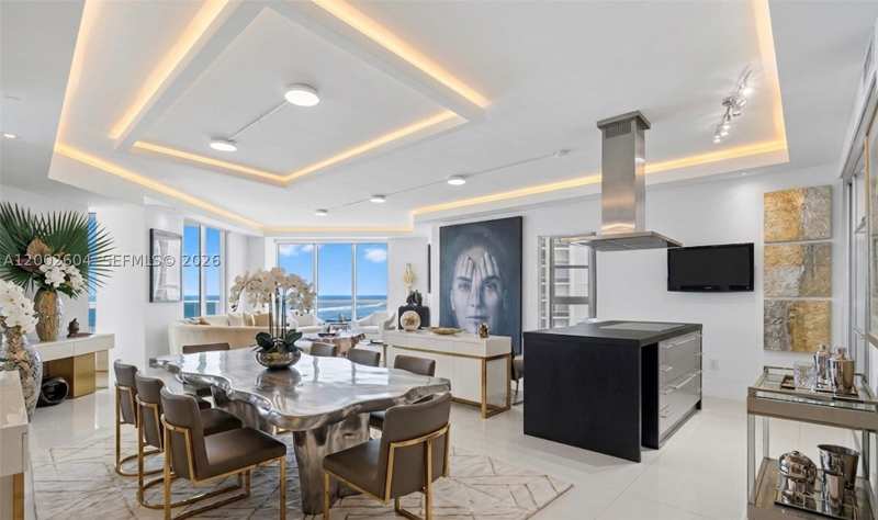 3 bedroom Condominium at 18201 Collins Ave 709, Trump Royale Condo, Sunny Isles Beach — photo 1