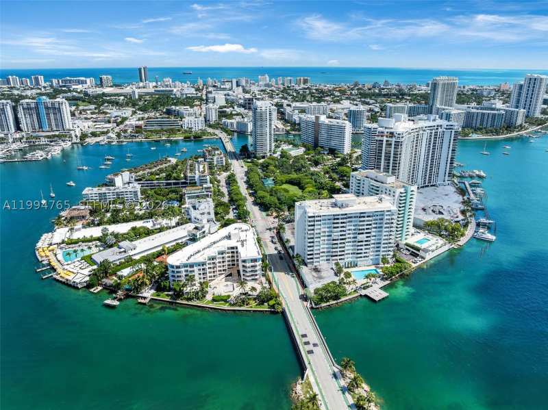 1 bedroom Condominium at 5 Island Ave Lf, Island Terrace Condo, Miami Beach — photo 1