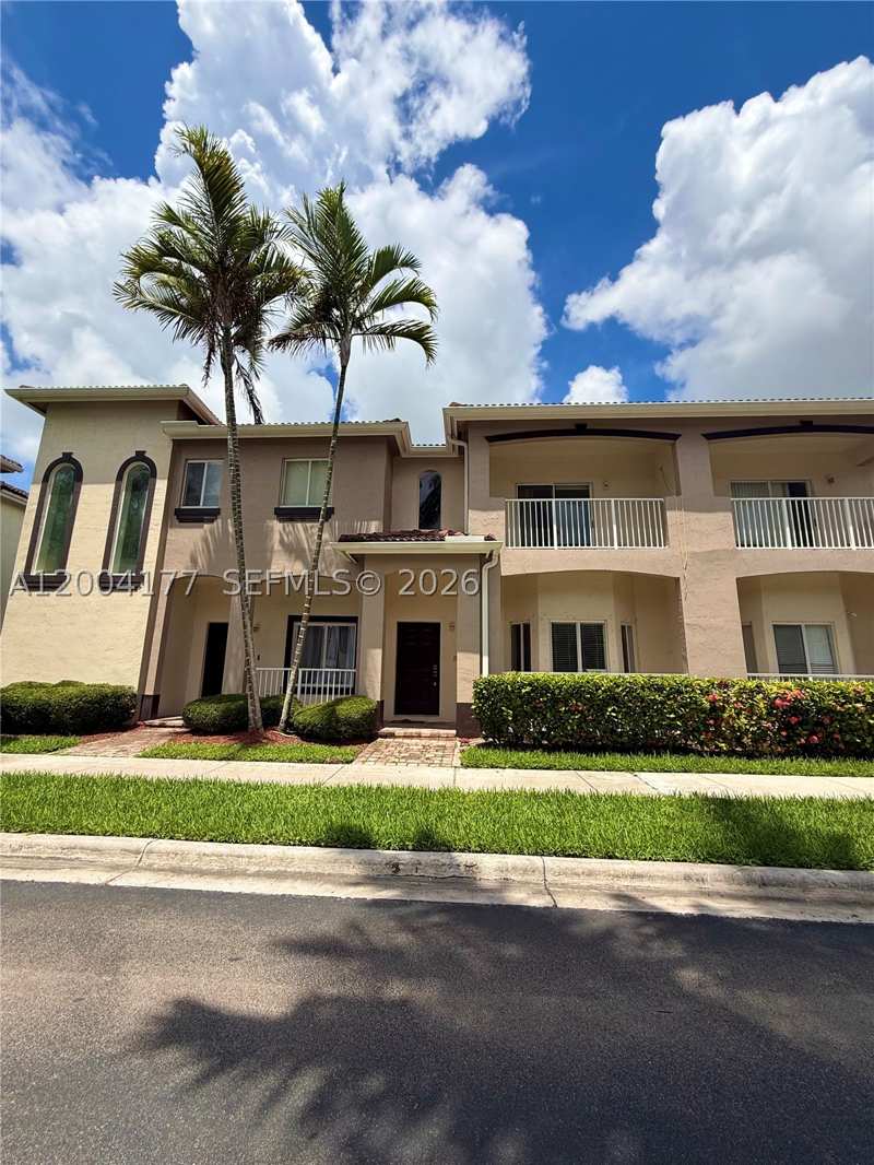 2 bedroom Townhouse at 1947 SE 23rd Rd, Towngate North, Homestead — photo 1