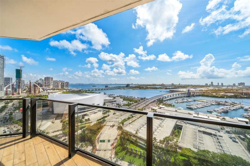 3 bedroom Condominium at 398 NE 5th St 1809, The Elser, Miami — photo 1