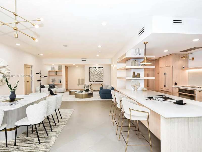2 bedroom Condominium at 10101 Collins Avenue 7d, The Palace At Bal Harbour, Bal Harbour — photo 1