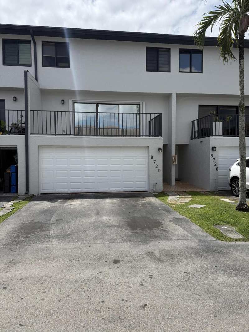 3 bedroom Condominium at 8730 SW 154th Cir Place, Suncrest Townhouse Condo, Miami — photo 1