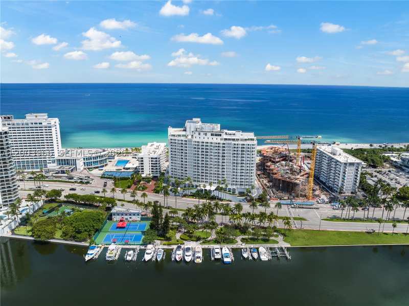 1 bedroom Condominium at 5401 Collins Ave 611, The Carriage House Condo, Miami Beach — photo 1