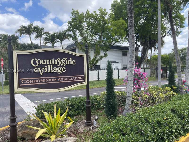 2 bedroom Condominium at 19055 NW 62nd Ave 205, Countryside Village Condo, Hialeah — photo 1