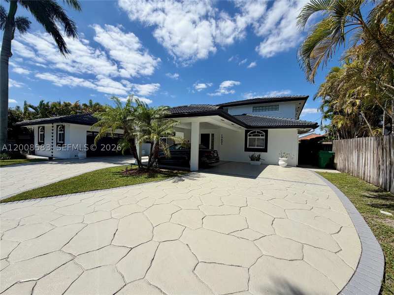 5 bedroom SingleFamilyResidence at 13431 SW 32nd St, J G Heads Farms Sub, Miami — photo 1
