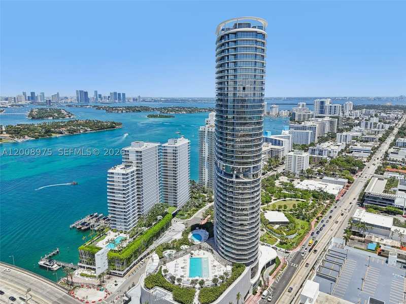 2 bedroom Condominium at 500 Alton Rd. 3004, Five Park Condo, Miami Beach — photo 1