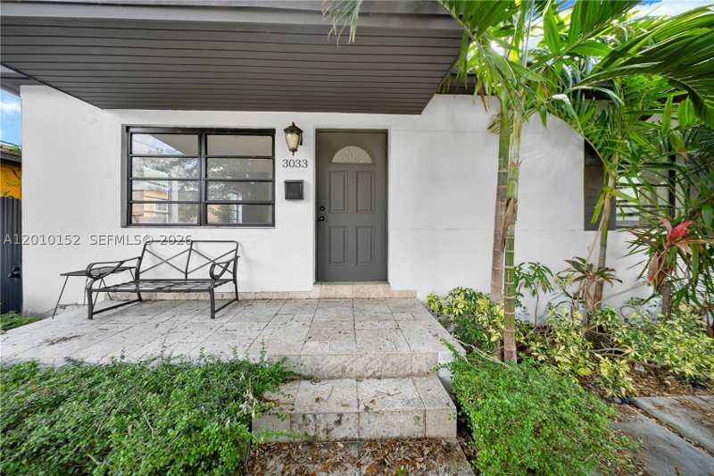 2 bedroom SingleFamilyResidence at 3033 Hibiscus Street, Carters Addn To C Gr, Miami — photo 1