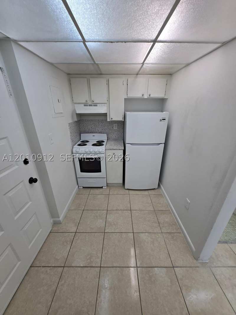 1 bedroom Condominium at 6980 NW 186th St 3-227A, Coral Gate West Condo, Hialeah — photo 1