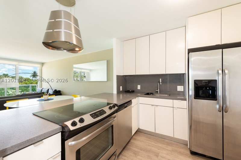 1 bedroom Condominium at 100 Bayview Dr 210, Arlen House East Condo, Sunny Isles Beach — photo 1