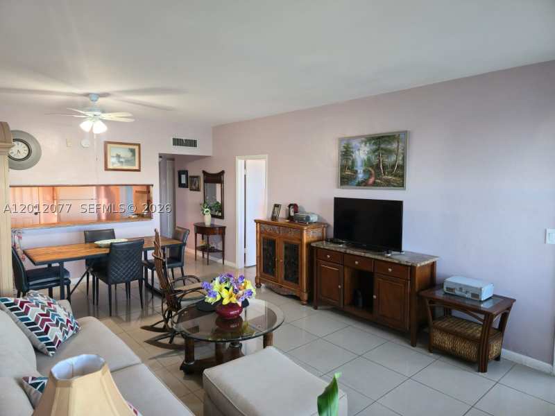 1 bedroom Condominium at 18707 NE 14th Ave 727, Eighth Moorings Condo, Miami — photo 1