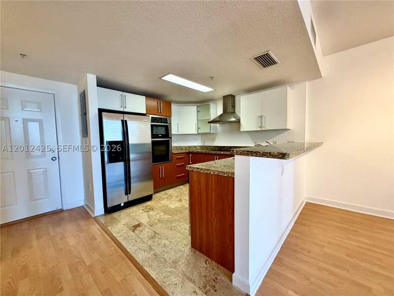 1 bedroom Condominium at 170 SE 14th St 2906, The Sail Condo, Miami — photo 1