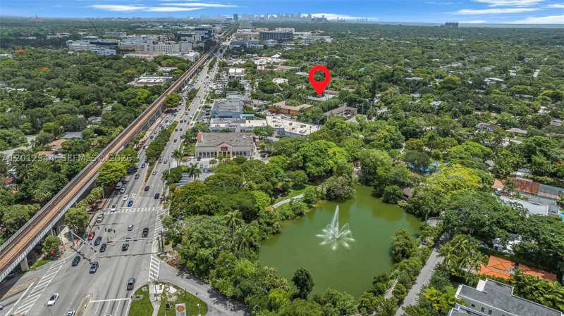 1 bedroom Condominium at 6330 SW 79th St 2, The Oaks At South Miami C, South Miami — photo 1