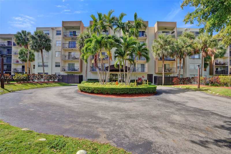 2 bedroom Condominium at 14250 SW 62nd St 408, Cypress Club Of Kendale C, Miami — photo 1