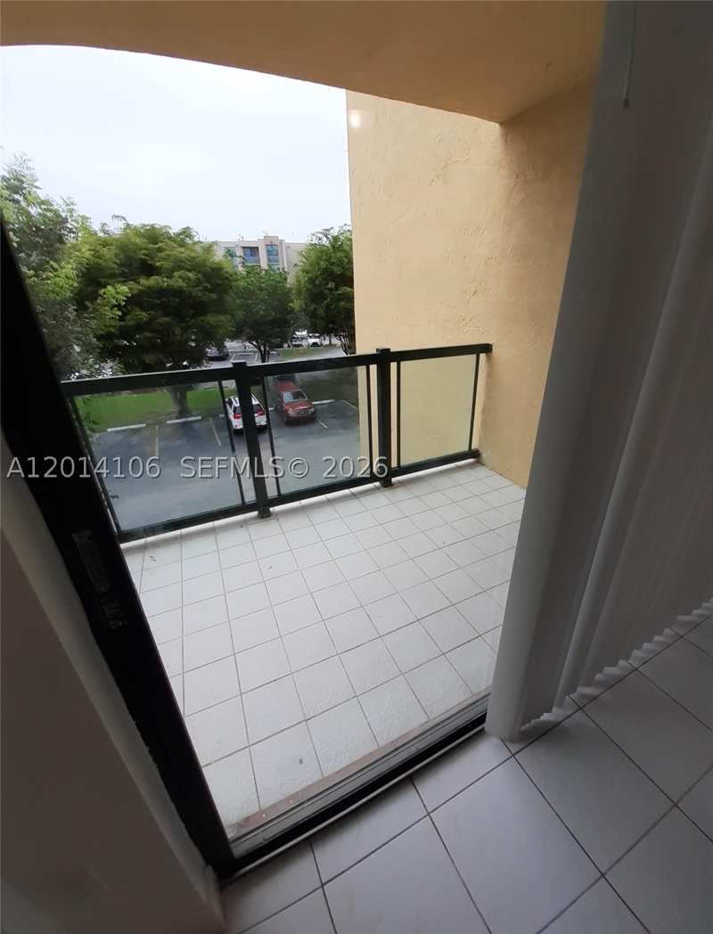 2 bedroom Condominium at 11800 SW 18th St 314-4, International Park Condo, Miami — photo 1