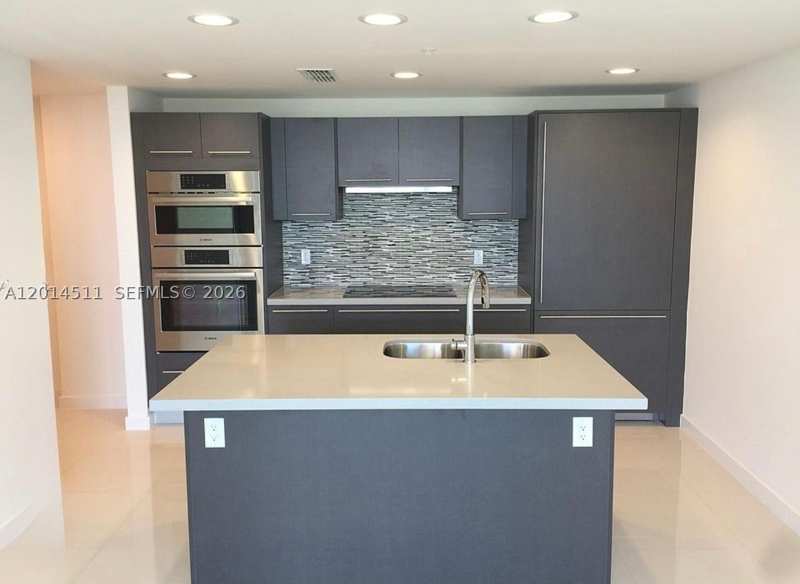 1 bedroom Condominium at 7875 NW 107th Ave 617, Midtown Doral Condo 4, Doral — photo 1