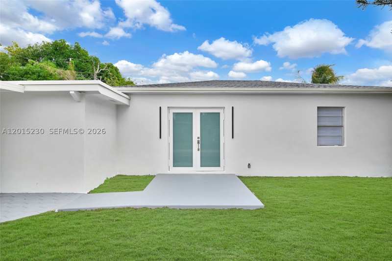 4 bedroom SingleFamilyResidence at 12621 NW 22nd Ct, Golf Estates, Miami — photo 1