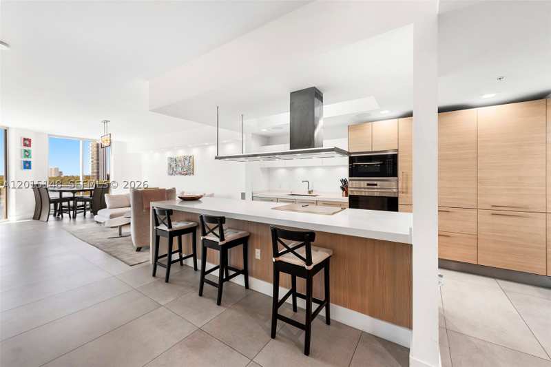 3 bedroom Condominium at 17111 Biscayne Blvd 606, Marina Palms Residences S, North Miami Beach — photo 1