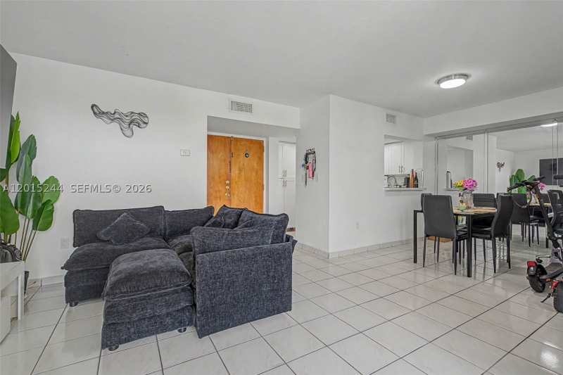 2 bedroom Condominium at 11790 SW 18th St 524-3, International Park Condo, Miami — photo 1