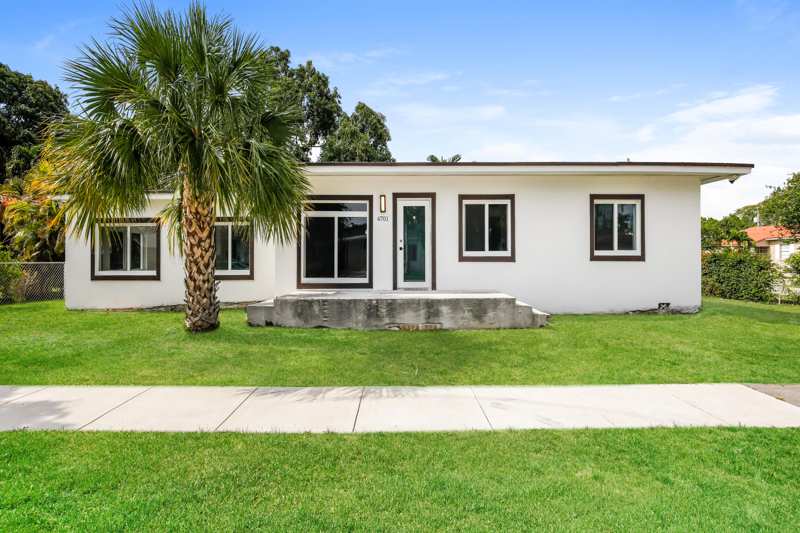 4 bedroom SingleFamilyResidence at 4701 SW 7th Street, Bowman Heights, Miami — photo 1