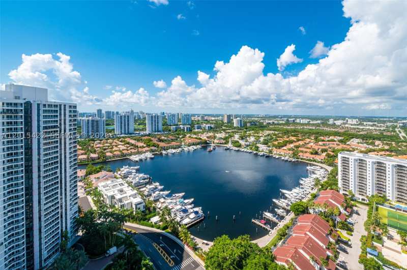 2 bedroom Condominium at 21205 Yacht Club Dr 3107, North Tower At The Point, Aventura — photo 1